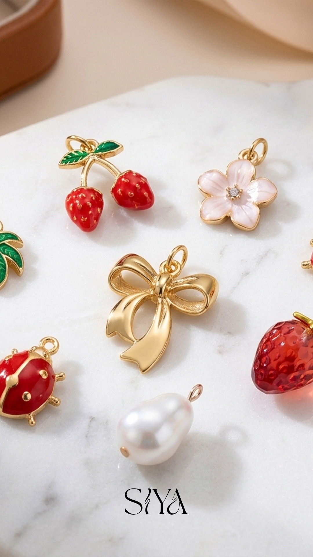 Bar à charms Tulum Vibes — plus de 150 références pour créer tes bijoux DIY chez Siya Lab Strasbourg