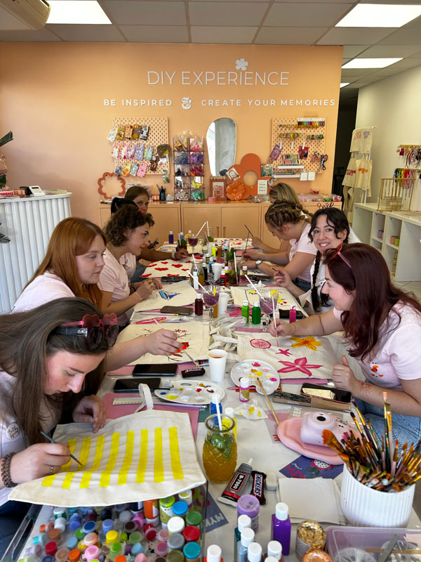 Organisation d'EVJF à Strasbourg — décoration et atelier Siya Lab